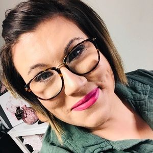 Meet your Posher, Mandy